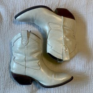 Ivory Cowboy Ankle Boots - SIZE 9
